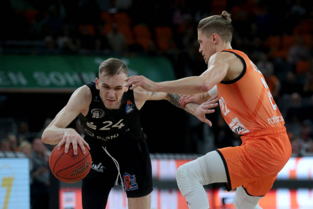 为在青年赛 为在青年赛